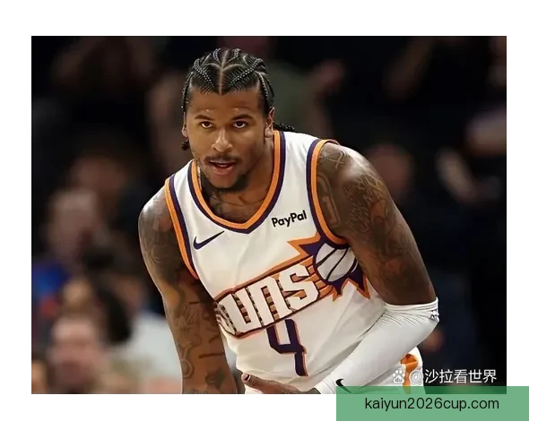 布克36分力助太阳力克灰熊 杰伦格林21分吉莱斯皮两双闪耀赛场